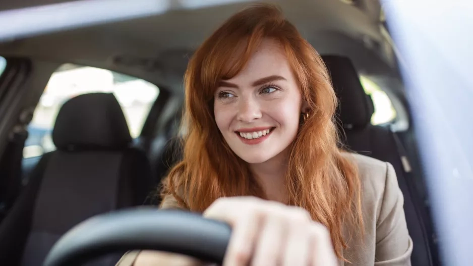 Autopojištění jako partner řidiček: Víte, co všechno umí? 