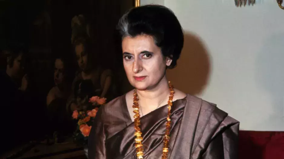 Indira Gándhíová: Železnou rukou po desetiletí formovala osud jedné z největších zemí světa. Pohledem dokázala muže přikovat k zemi