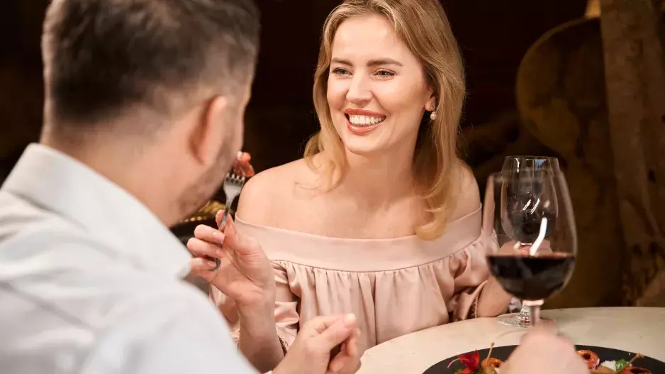 Styl flirtování podle hvězd: Jak sbalit muže, který se vám líbí? S Býkem budete ztrácet nervy