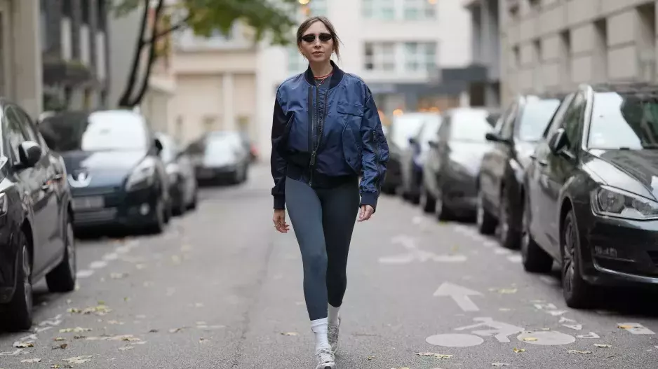 Pohodlná móda pro zralé ženy: Athleisure styl je opět trendy. Milovala ho i Lady Diana