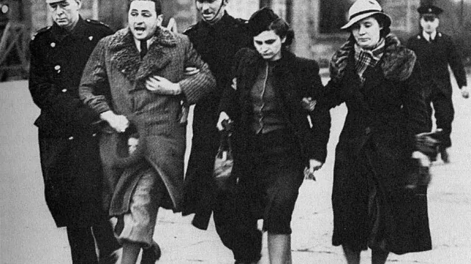 Vana pod proudem i drogy na rozvázání jazyka: Zvrácené metody StB by vyděsily i tvůrce těch nejdrsnějších příběhů