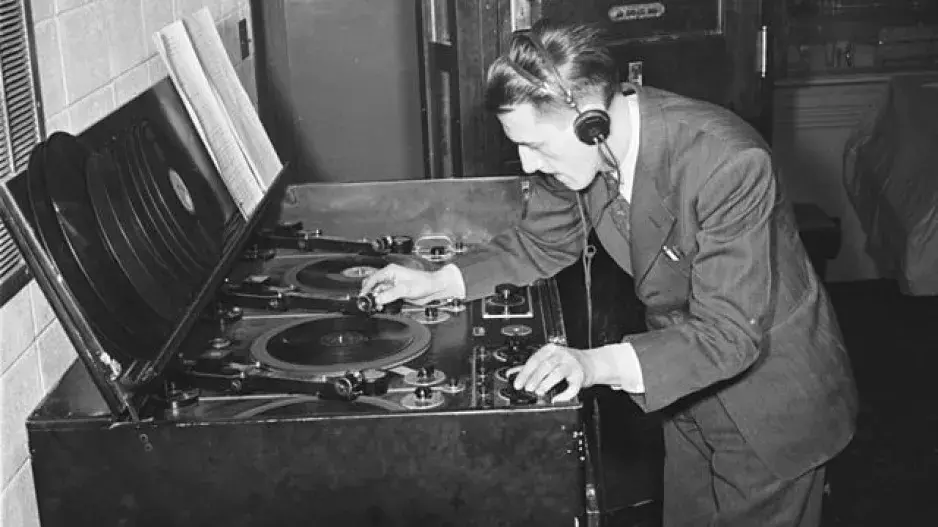 Zpívej, nebo tě zavřeme. Zákulisní boj o svobodu nebyl fér a kytara byla nebezpečnější než zbraň