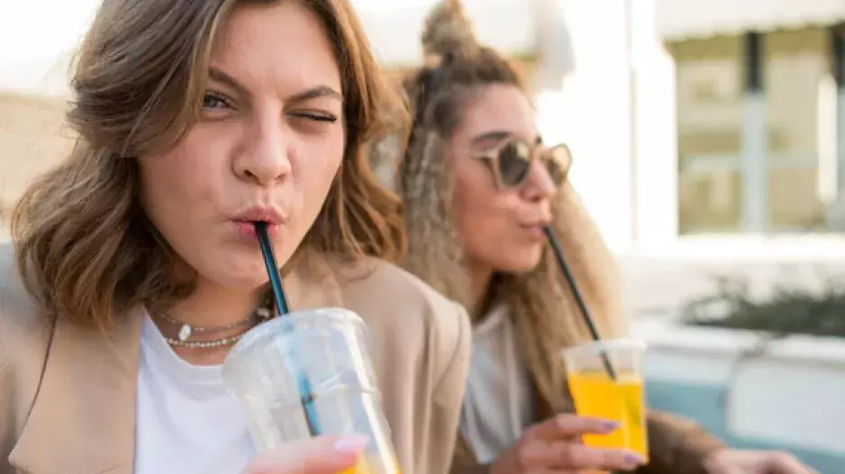 Pijete je každý den? Nedělejte to. Tyto nápoje mohou nenápadně zhoršit vaše srdeční onemocnění