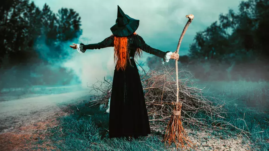 Kvíz: Tradiční pálení čarodějnic přichází právě dnes se setměním. Co víte o filipojakubské noci plné kouzel a magických rituálů