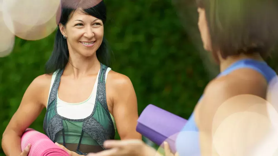 Jak správně cvičit Supermana? Návod na zpevnění středu těla i zdravá záda