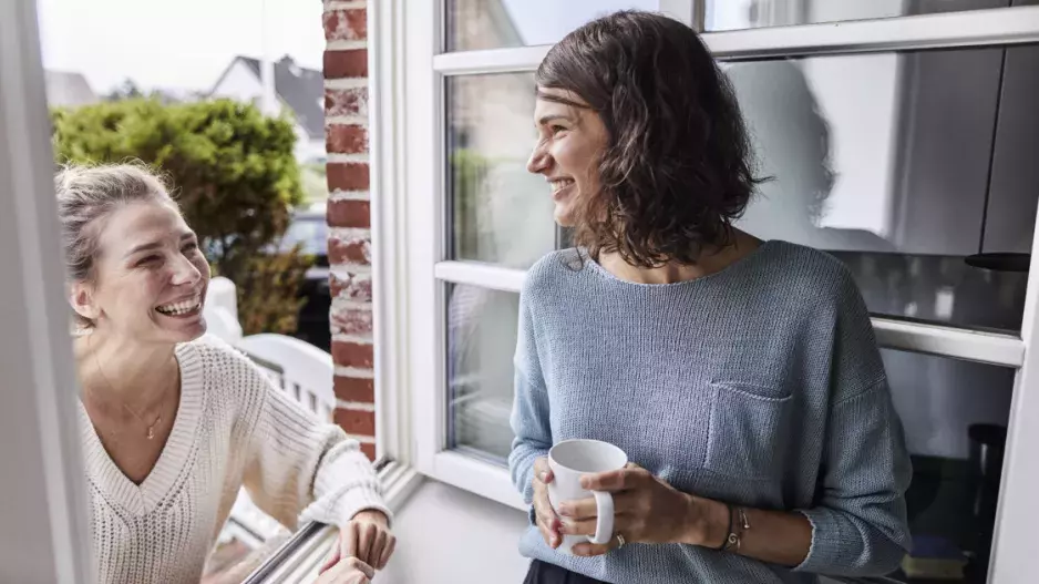Kolik přátel je dost? Ve vyšším věku je těžké navazovat nové vztahy, ale jde to. Odbornice radí, jak získat přátele i po padesátce 