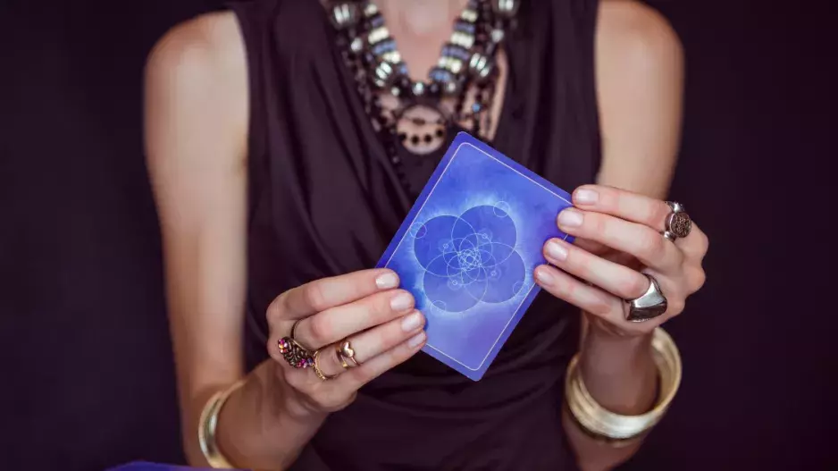 Tarotová předpověď pro 17.–19. února: Kartářka radí, kdy máme šanci změnit náš osud a v jaký den je třeba udělat bolestné rozhodnutí