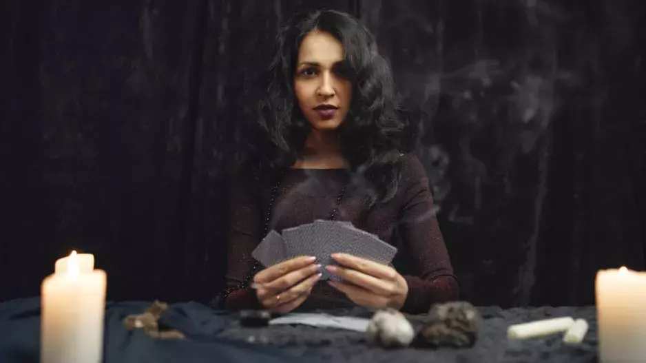 Tarotová předpověď od kartářky na týden od 25. února do 3. března: Který den je třeba dát pozor na to, co podepisujete?