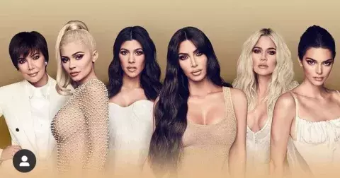 Slavná rodina plná skandálů. Která ze sester začínala ve filmu pro dospělé a která je nejbohatší?