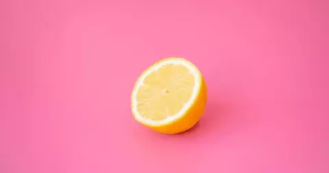 Tohle se stane, když vložíte citron do prádla