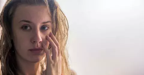 Poradna: Chci dítě ale partner mi po osmi letech vztahu řekl ne. Zvažuji, že udělám něco, co mu ublíží, i když ho miluju. Sandra (38)