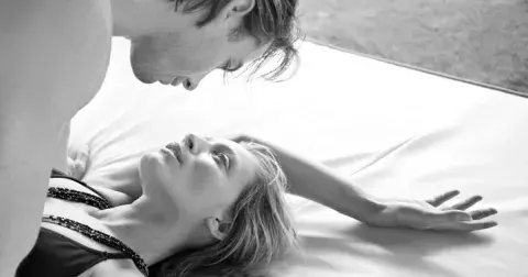 Ženská nevěra: Podle statistik každá čtvrtá z nás podvádí. Proč nám to muži neodpouštějí?