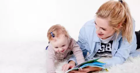 Jak udělat z ubrekánka samostatné a sebevědomé dítě? Pozor na přehnanou chválu i kritiku, radí psychologové