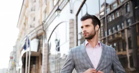 Muž ve znamení Panny: Úzkostlivý puntičkář, kterého odrazuje, když se žena příliš snaží