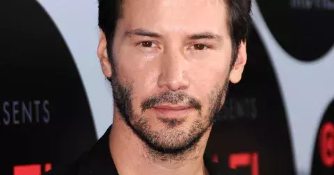 Těžké osudy slavných: Keanu Reeves zažil několik tragických událostí. Díky jeho radám se odrazíte ode dna i vy, a budete žít šťastnější život