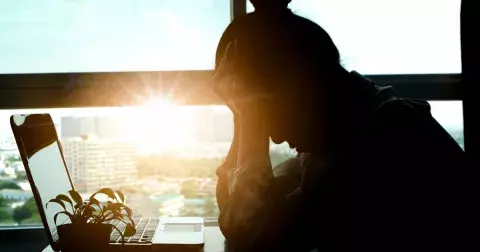 Stres z pandemie?  Odbourejte napětí relaxací a meditací