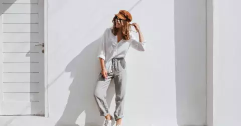 Nejkrásnější kalhoty pro pohodlný podzim. Obměňte šatník a vyzkoušejte nové trendy kousky