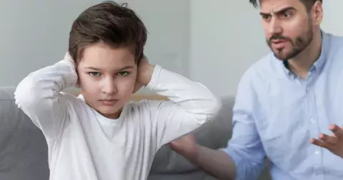 Jarka (35) a Tomáš (38): Syn se vymknul z rukou. Jaká je rada psychologa?