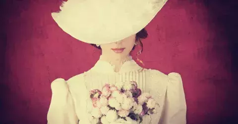 Nejkrásnější ženy z eduardovského období, které pro zkrášlení používaly i vysoce jedovatý rulík zlomocný. Byly by symbolem krásy i dnes?