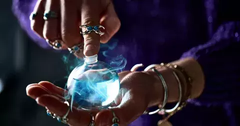 Psychologický test: Který lektvar byste vypili? Vaše volba odhalí, po čem skrytě toužíte