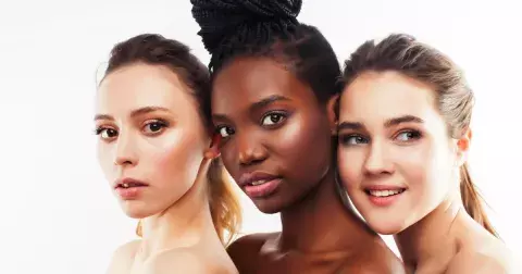 Bralettky jsou pro všechny typy postav – jen musíte vědět, po jakém střihu sáhnout