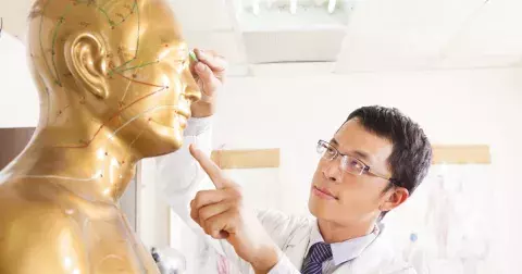 Zdraví podle tradiční čínské medicíny: Zjistěte, který z 5 elementů jste a k jakým nemocem máte sklon