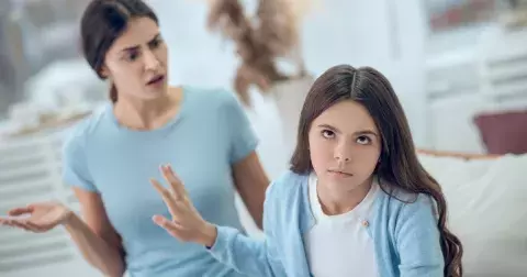 Maminky pozor: 5 chyb, které děláte při výchově dcer. Negativně to ovlivní jejich budoucí vztahy i sebevědomí