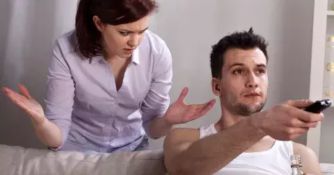 Drama a nedůvěra: Co dalšího muži ve vztahu nesnášejí nejvíce?