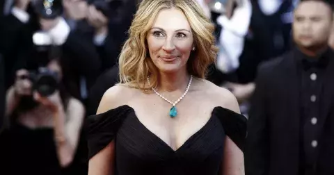 Celebrity bez retuší. Podívejte se, jak vypadají hvězdy, bez filtrů a příkras