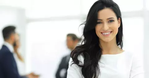 Klíčové rozdíly mezi úspěšnými a neúspěšnými lidmi: Hodně čtení, málo pomluv