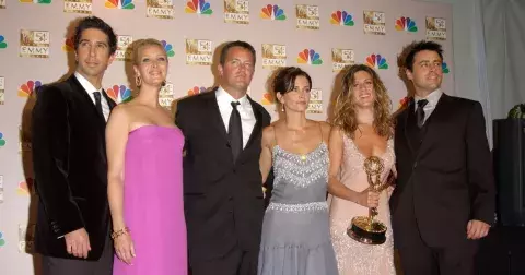 Seznamte se s pejsky Jennifer Aniston, Matthewa Perryho a spol