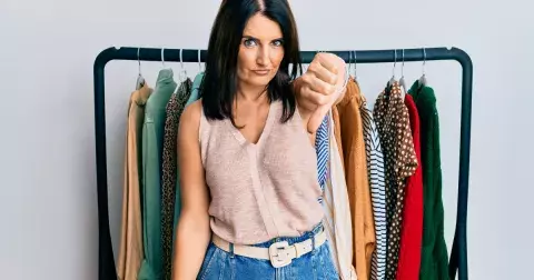 Maličkosti, které negativně ovlivňují váš vzhled: Pozor si dejte na potisky s obřími vzory nebo tvar oblečení