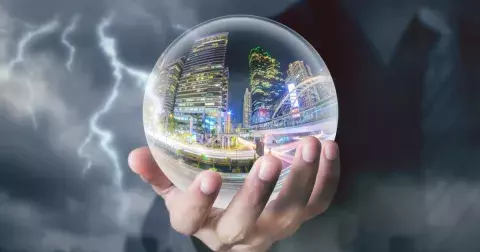 Vize známého britského věštce pro rok 2022: Prý se k nám blíží vesmírná hrozba a čeká nás i jeruzalémský zázrak