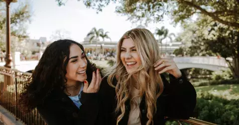 Týdenní horoskop: Tři znamení, která čeká šťastný týden. Dětmi štěstěny je Býk, ale i Rak