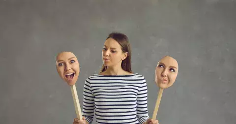 Kvíz: Zjistěte, zda máte dominantní levou, nebo pravou hemisféru. Stačí vybrat obličej, který vám přijde šťastnější