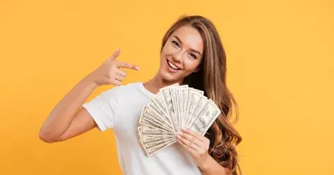 Znamení zvěrokruhu, která mají největší šanci zbohatnout a uspět: Dle nové studie vedou Raci, Lvi a Berani