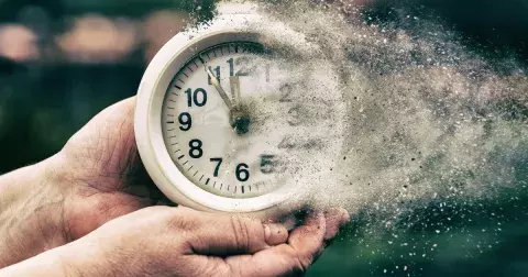 Výběr povolání nebo zájmy mohou prozradit něco o vašem minulém životě. Může jít o splněný dětský sen nebo i nevyhnutelné povolání