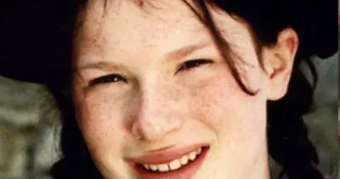 Jak dnes vypadají herečky ze seriálu Čarodějnice školou povinné: Mildred je dnes blondýnka, krása Ethel vám vyrazí dech