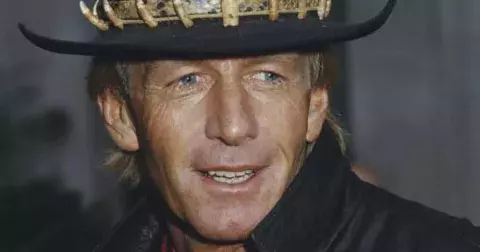 Krokodýl Dundee Paul Hogan se ukázal po více jak roce veřejnosti! Milého dědečka ale nečekejte