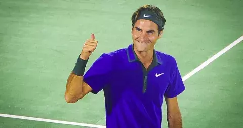 VIDEO: Hvězdný tenista Roger Federer v slzách. Jeho poslední zápas byl plný emocí