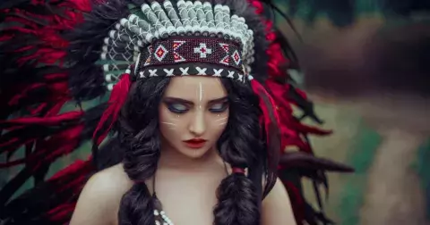 Indiánský horoskop čítá 12 znamení: Zjistěte, zda jste narozeni jako záhadný Havran či charismatický Jelen