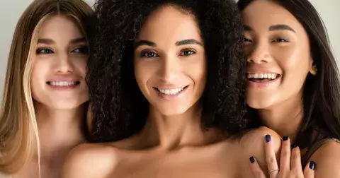 Tajemství krásy ze zemí s nejkrásnějšími ženami na světě. Patří mezi ně Japonky, Řekyně i třeba Mexičanky