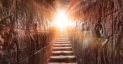 Zázračný příběh reinkarnace uznávané egyptoložky Dorothy Eady: Tvrdila, že byla egyptskou kněžkou a milenkou Setiho I.