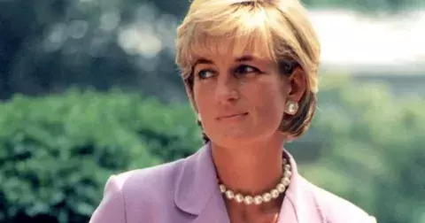 Jak by dnes vypadaly celebrity, kdyby nezemřely předčasně? Princezna Diana by byla stále krásná, Marilyn Monroe byste nepoznali