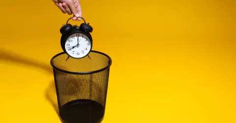 Energie v domě: Škodí vám rozbité hodiny nebo starý kalendář. Které věci byste si měli ponechat a které raději vyhodit?