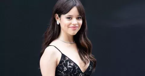 Vycházející herecká hvězda Jenna Ortega: Během chvilky získala víc fanoušků, než je v Česku obyvatel. Seznamte se s Wednesday