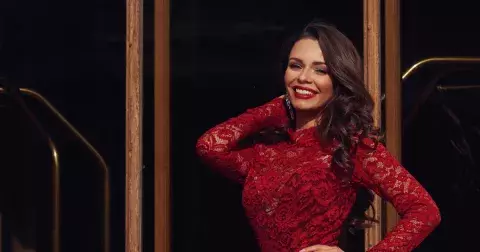 Nejpřitažlivější barva: Muži neodolají osvědčené klasice, která značí teplo, vášeň, ale i varování