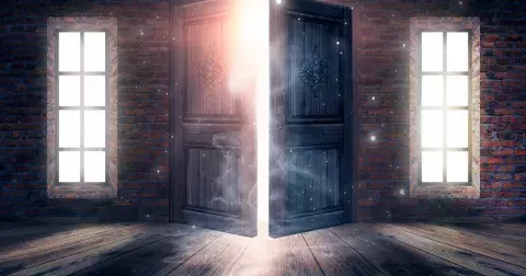 Kvíz: Zvolte vchod, který vás nejvíce děsí. Zjistíte tak, co vám v životě schází