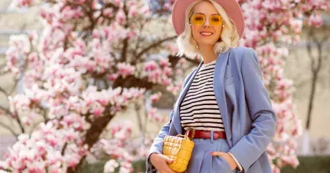 Módní jaro: Trendy kousky, které nestojí více než tisíc korun a padnou každé z nás