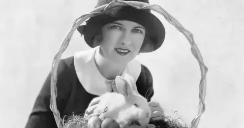 Velikonoce za první republiky: Poznejte, jak se svátky jara slavily před sto lety a upečte si beránka dle tradiční receptury